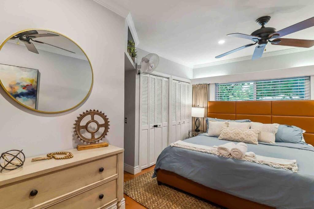 Private Oasis With Pool Near Beaches, Dining & Las Olas Форт-Лодердейл Экстерьер фото